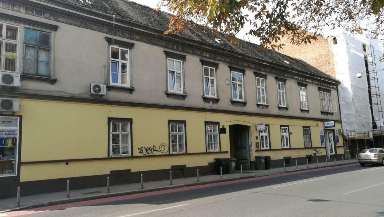 Zagreb Central Exterior photo